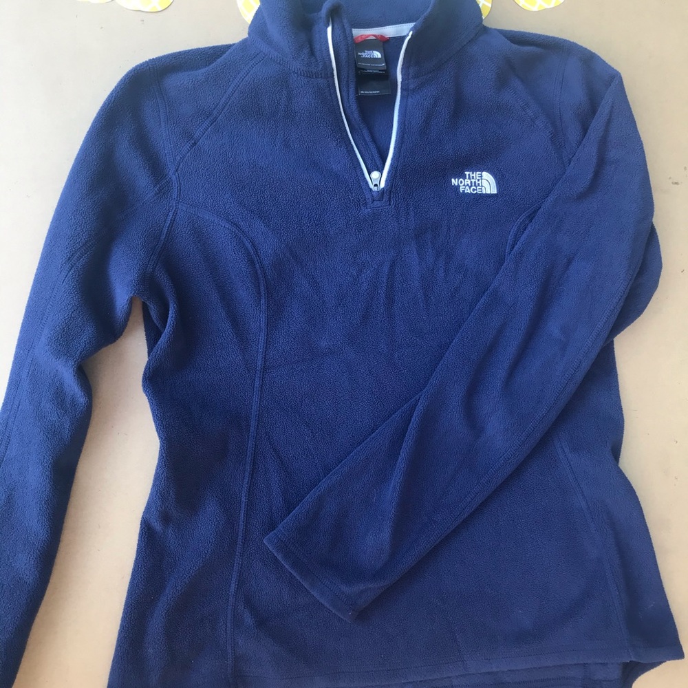 North face Lightweight fleece collared pullover
